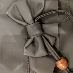 Chuns Fashion designer hand